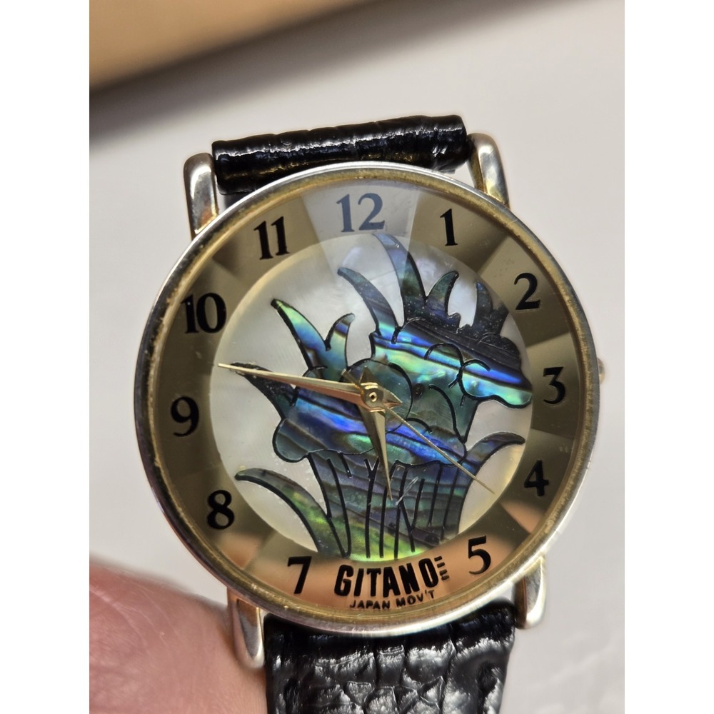 Gitano Womens Watch Gold Tone Abalone Shell Dial 3 Hand New Battery - Works
